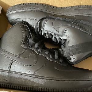 Nike Air Force 1 High ‘07 ( New)